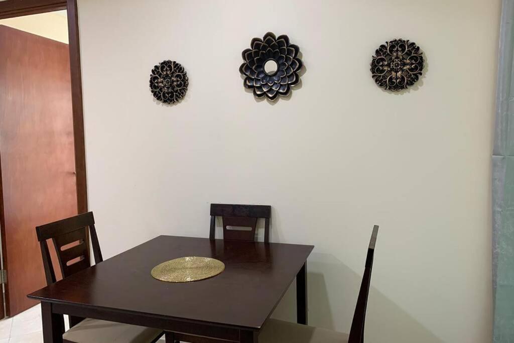 ドバイCozy 2Bhk Near To Dmcc Metro Station -505アパートメント エクステリア 写真