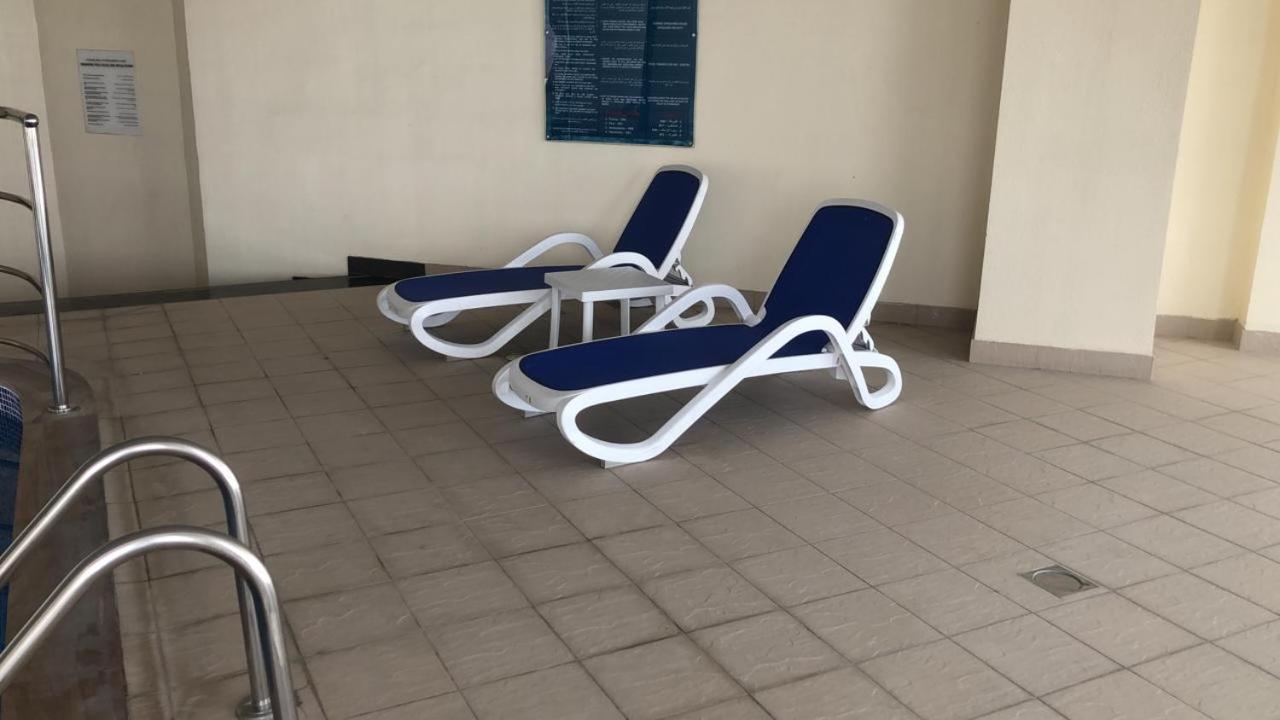 ドバイCozy 2Bhk Near To Dmcc Metro Station -505アパートメント エクステリア 写真
