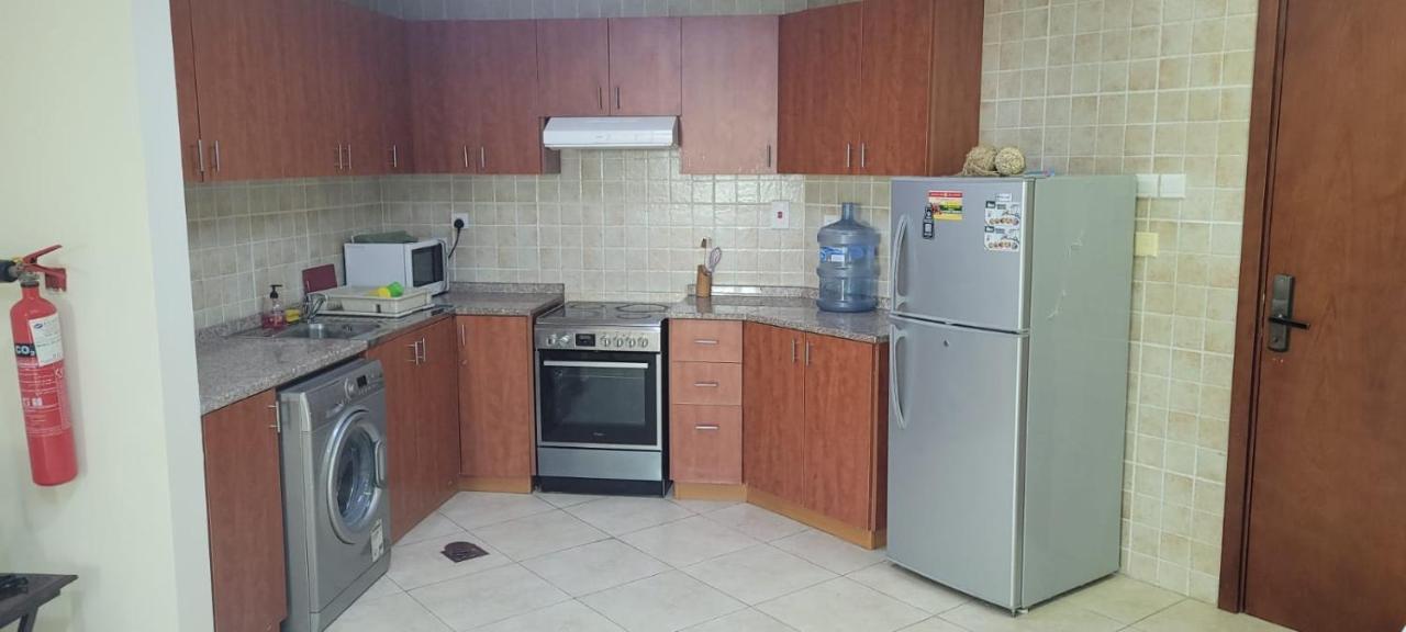 ドバイCozy 2Bhk Near To Dmcc Metro Station -505アパートメント エクステリア 写真
